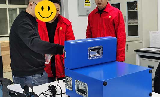 傅里叶红外气体分析仪用于油气田安全环保监测领域