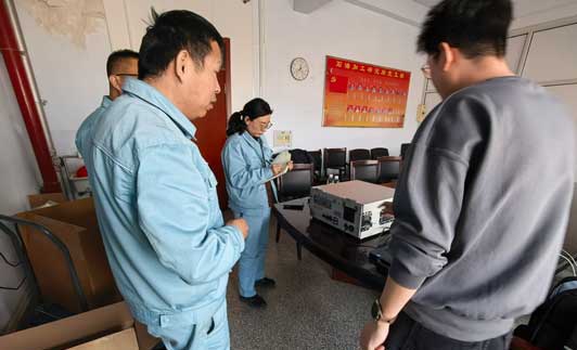 便携式傅里叶红外气体分析仪用于化工设计与实验
